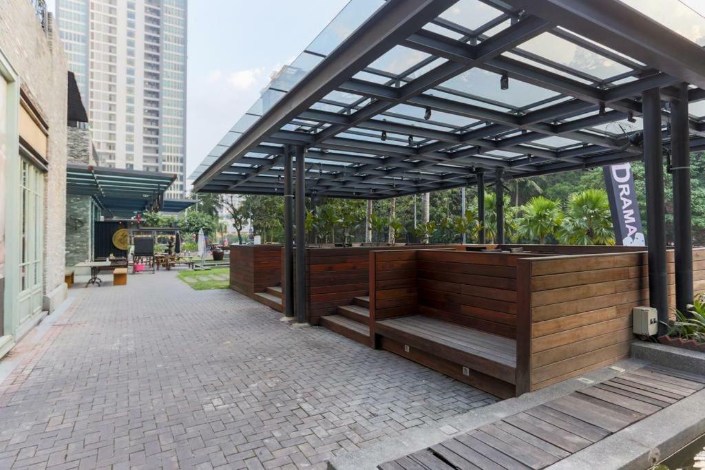 Five Studio - Empire Damansara Petaling Jaya Exteriér fotografie